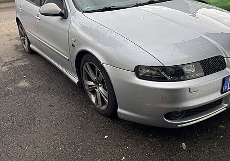 Seat Leon 1.8 20V T Formula Racing