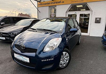 Toyota Yaris Sol Automatik KLIMA/ALLWETTER/RADIO/CD/AHK