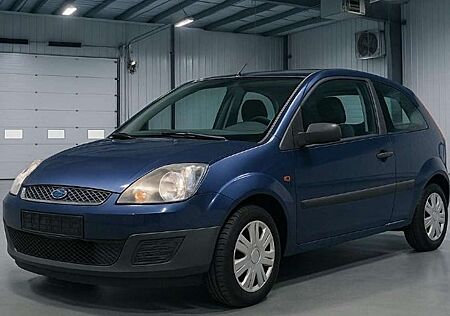 Ford Fiesta ** NEU TÜV, Aus 1.Hand mit Scheckheft **
