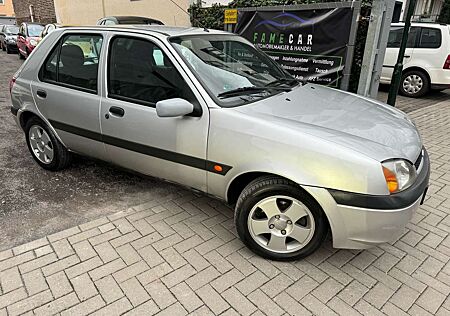 Ford Fiesta KLIMA - SERVO - ZENTRAL MIT FUNK - 02/26 -