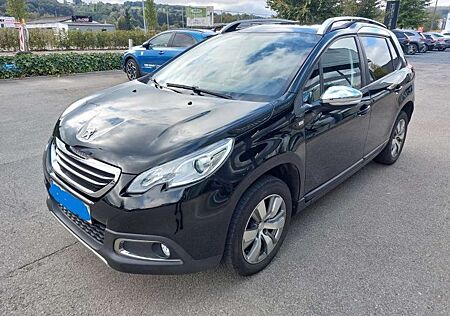 Peugeot 2008 Style*NAVI*SCHECKHEFT*1.HAND*EURO6*