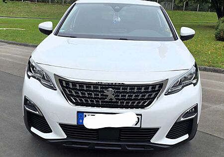 Peugeot 3008 PureTech 130 Active Zahnriemen,Reifen neu