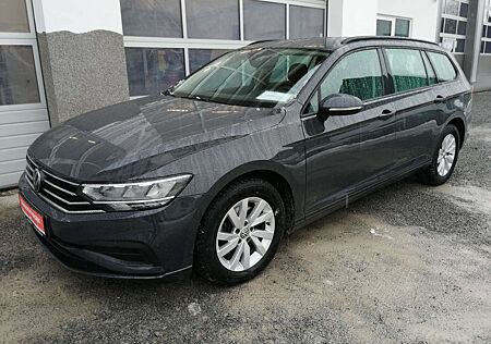 VW Passat Variant Volkswagen Business, DSG, SHZ, LED, Navi, Standhz., ACC