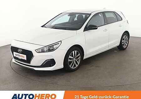 Hyundai i30 1.0 TGDI YES!*NAVI*TEMPO*CAM*PDC*SHZ*KLIMA*