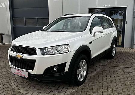 Chevrolet Captiva 2.2 D LT 2WD*7Sitzer*TEILLEDER*NAVI*AHK*