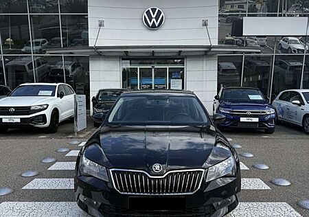 Skoda Superb Active Leder navi Voll 1.6 TDI