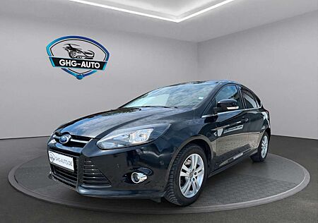 Ford Focus Lim. Titanium* NAVI*SERVICE NEU*