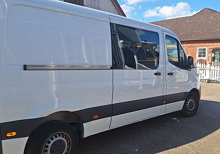 Mercedes-Benz Sprinter 211 CDI 906.111