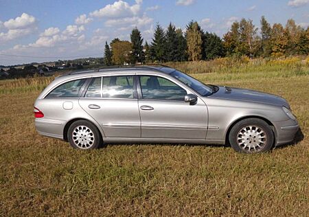 Mercedes-Benz E 320 T CDI Avantgarde DPF