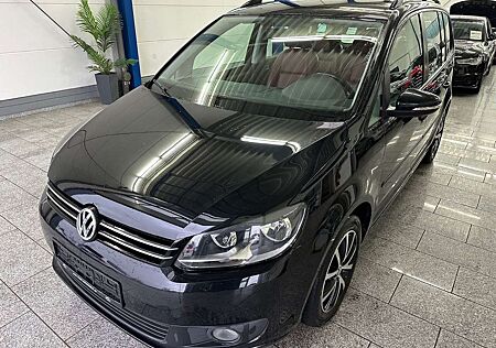 VW Touran Volkswagen 1.6 TDI*NAVI*PDC*TEMP*LEDR*SHZ*TÜV-NEU*SH