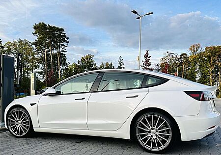 Tesla Model 3 Langstreckenbatt. Allradantrieb Dual Motor 580 KM