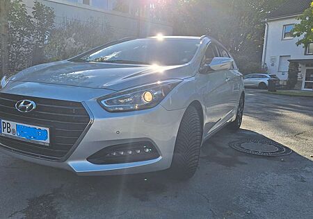 Hyundai i40 Kombi 1.7 CRDi DCT Premium 31TKM TOP