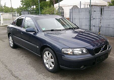 Volvo S60 2.4 KLIMA / LEDER / AHK