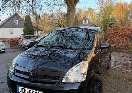 Toyota Verso 2.2 Diesel