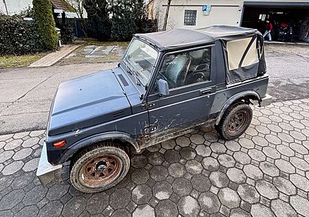 Suzuki SJ Samurai