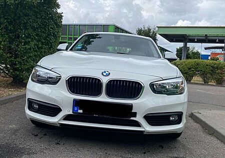 BMW 116 i mit neuen Reifen und Bremsen