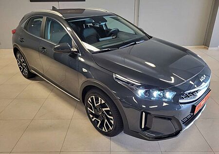 Kia XCeed "Vision" 1.5 T-GDI DCT *GJR*Navi*Kam.*SHZ*