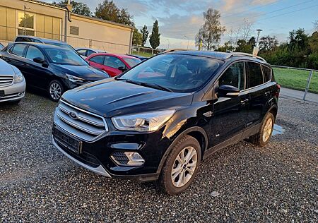 Ford Kuga Titanium AHK NAVI RFK Lenkradheizung SHZ PDC Xenon