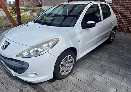 Peugeot 206 +