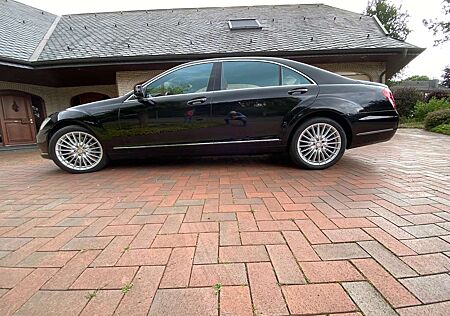Mercedes-Benz S 500 S 500L 4Matic BlueEFFICIENCY 7G- STANDHEIZUNG