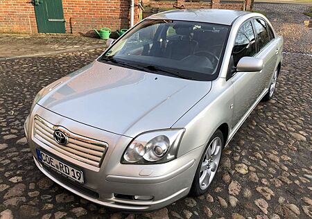 Toyota Avensis Stufenheck 2.0 VVT-i Executive, Autom., Leder, Navi, Anh-Kupplung