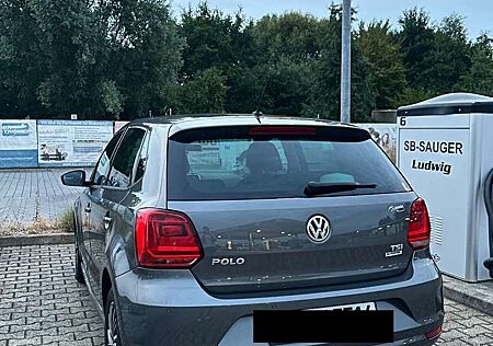 VW Polo Volkswagen 1.2 TSI Blue Motion Technology Allstar