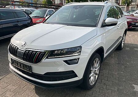 Skoda Karoq 1.5 TSI STYLE NAVI SHZ PDC LED TEMPOMAT