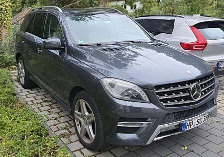 Mercedes-Benz ML 350 BlueTEC 4MATIC 7G-TRONIC