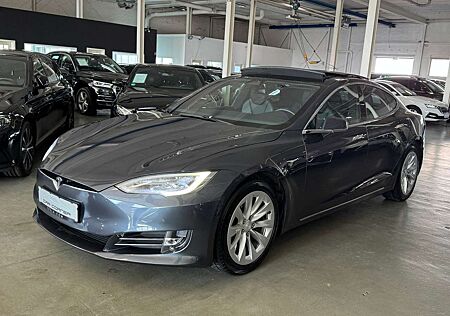 Tesla Model S 100 D AWD SPORT PANO CARBON LUFTFEDERUNG