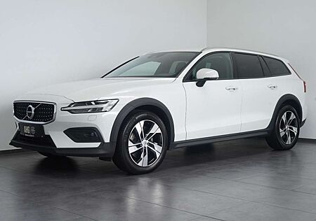 Volvo V60 CC gebraucht kaufen Volvo V60 CC V60 Cross Country Pro B5 B AWD