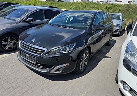 Peugeot 308 SW 1.2 e-THP Allure*LED*NAVI*PDC*ALU