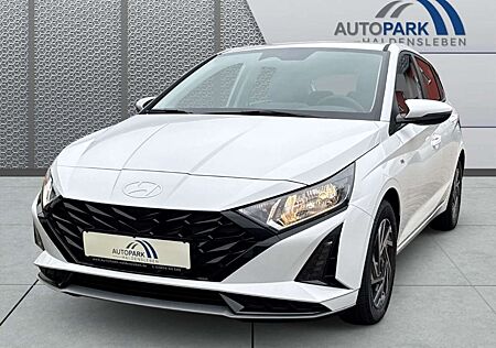 Hyundai i20 1.0 mHEV MT6Apple CarPlay DAB Spurhalteass. Fernli