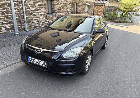 Hyundai i30 i30cw 1.4 Edition Plus