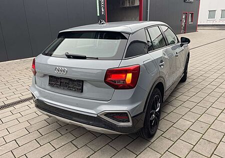 Audi Q2 30 TFSI advanced 1. Hand 8fach bereift