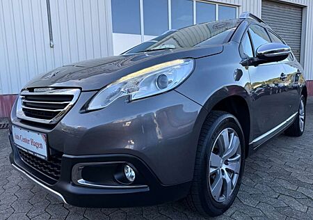 Peugeot 2008 1,2 81kW 110PS Allure/LED/NAVI/PANO/SHZ/PDC