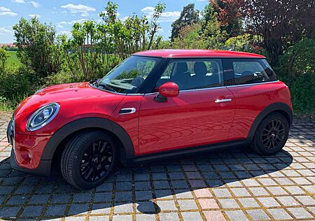 Mini ONE 3-TÜRER Chili, PDC, Klima, Sportsitze