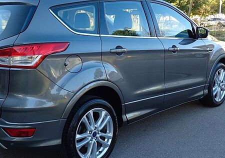 Ford Kuga 2.0 tdci Individual 4wd Automatik