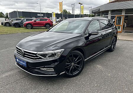 VW Passat Variant Volkswagen 2.0 TD 4Motion AT Elegance R-Line
