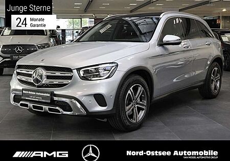 Mercedes-Benz GLC 220 d 4M AHK PANO DISTRONIC 360° LED SHZ