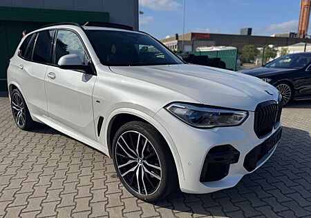 BMW X5 40i M Sport -HUD-ACC-Pano-Softcl-360K-22Zoll