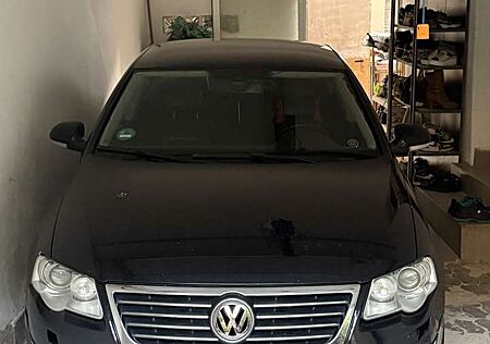 VW Passat Volkswagen 2.0 TDI DPF DSG Individual