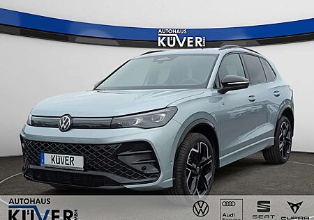 VW Tiguan Volkswagen R-Line 2,0 TDI DSG 4M+Navi+Pano+ACC+AHK