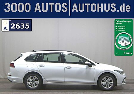 VW Golf Volkswagen -8 Var. 2.0 TDI Life Navi LED DC AHK StHzg