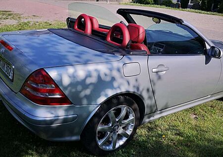 Mercedes-Benz SLK 200 Kompressor Final Edition