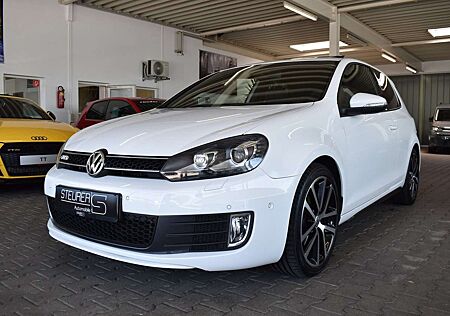 VW Golf Volkswagen VI 2.0 GTD Xenon Schiebedach Dynaudio Kamera