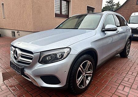 Mercedes-Benz GLC 220 d 4Matic PANO+KAMERA+LED+AMG INTERIEUR