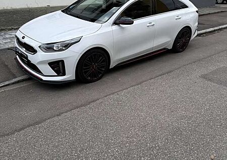 Kia Pro_ceed ProCeed / pro_cee'd 1.6 t-gdi GT 204cv dct