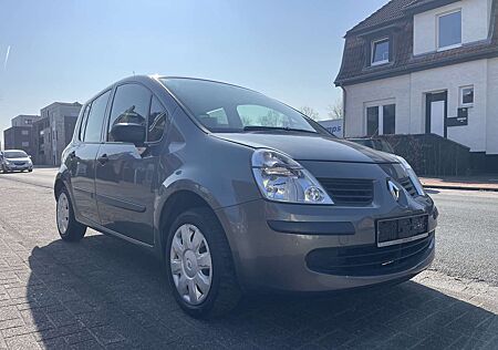 Renault Modus zhanriemen neu öl und Filter neu tüv 03.26