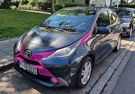 Toyota Aygo x-shift x-clusiv