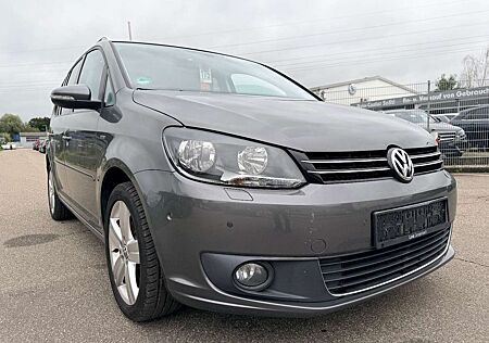 VW Touran Volkswagen Life BMT/ 7 - Sitzer Panoramadach